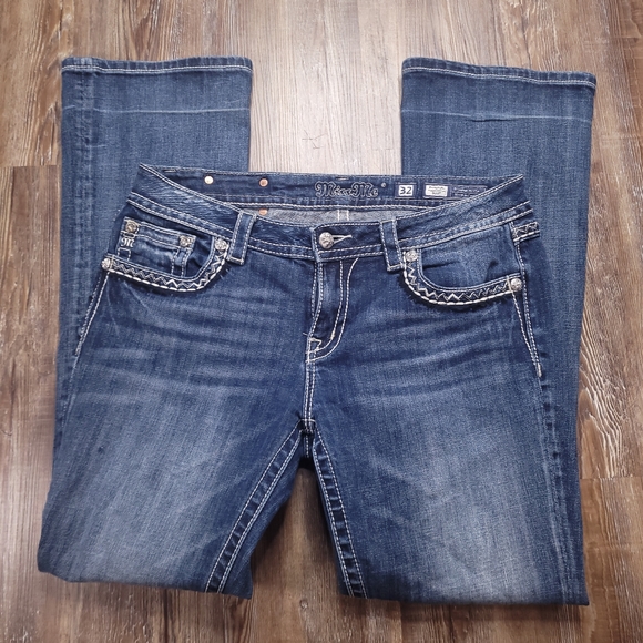 Miss Me Signature Boot Embroidered Flower Pockets Rhinestones Designer Jeans 32 - Picture 4 of 11